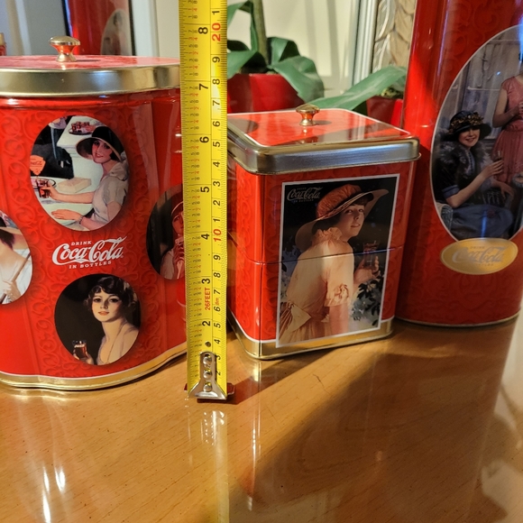 Coca-Cola tin collection - Picture 9 of 15